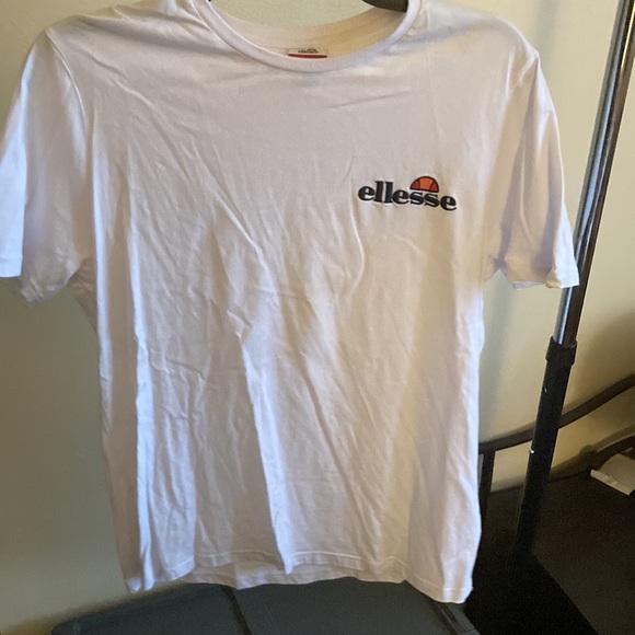 Two white Ellesse T-Shirts. - Picture 4 of 6